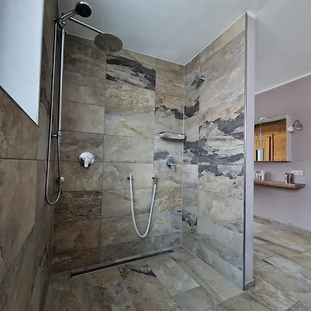 Mit Sauna, Garten & Schwimmteich Apartment Bietigheim-Bissingen